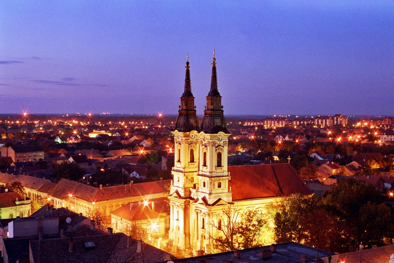 Pancevo at night